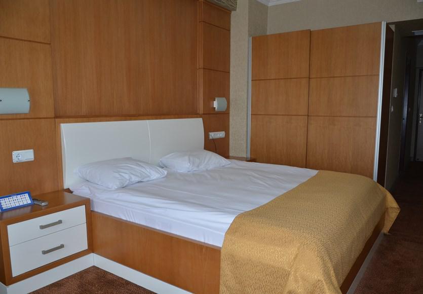 Basak Termal Hotel คิซิลจาฮามัม ภายนอก รูปภาพ